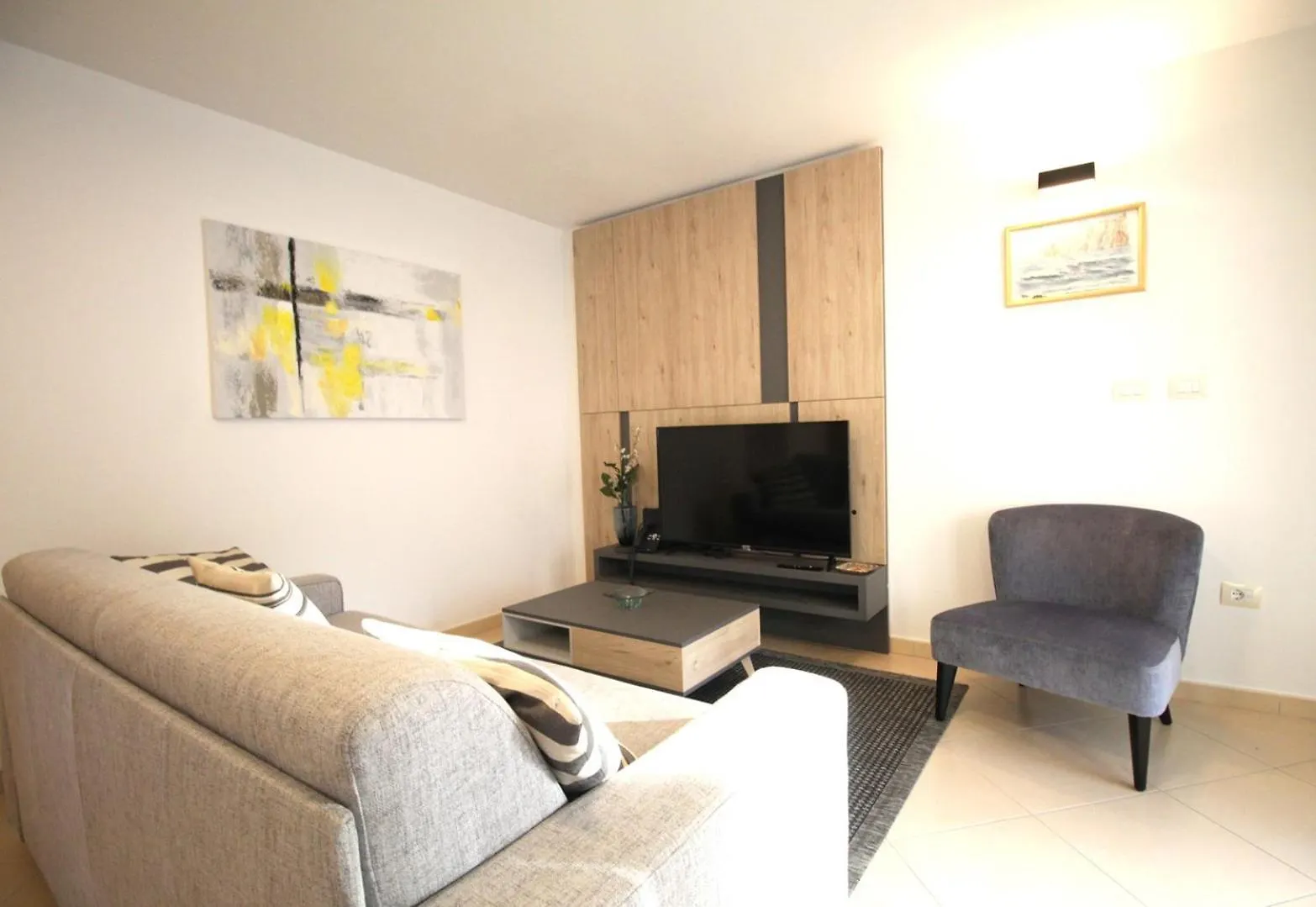 Apartment Garden Palace D414 ウマグ